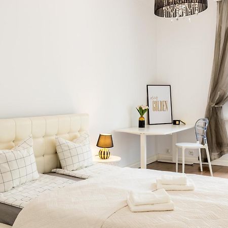 Central Warsaw Apartment - Great Location-Old Town - Podwale Esterno foto